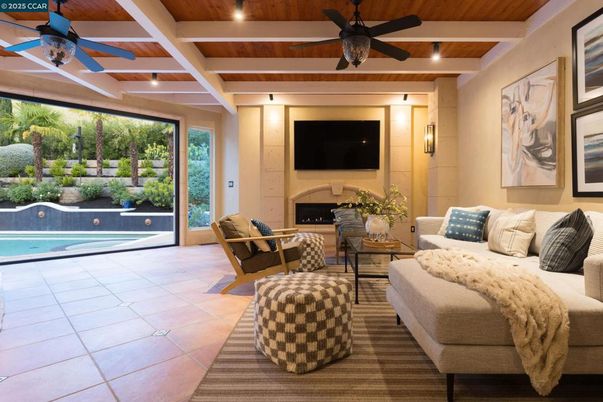 Fireplace, Interior, Living room, Wooden Beams, Wooden Ceilings