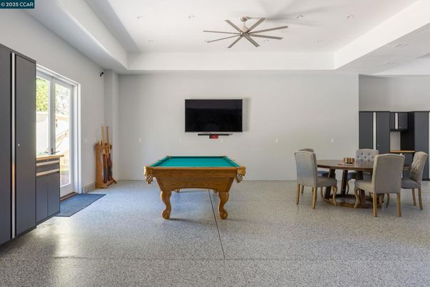 Billiard Table, Dining room, Game Room, Interior, Recessed Lighting