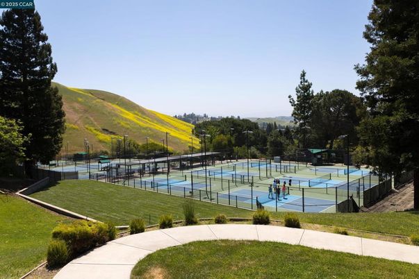 Exterior, Tennis Courts