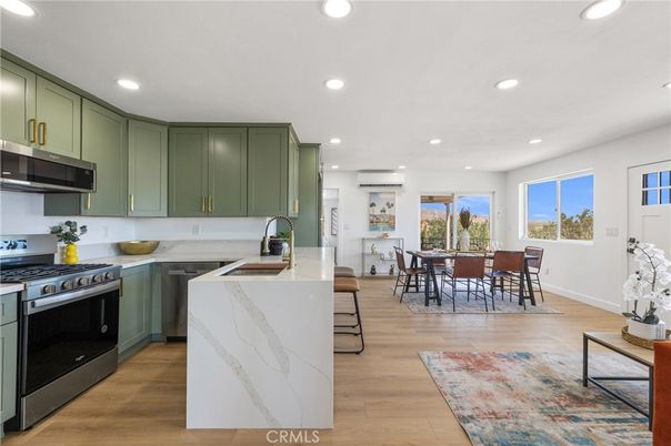 Dining room, Interior, Kitchen, Recessed Lighting, Stainless Steel Appliances, Wood Texture Flooring