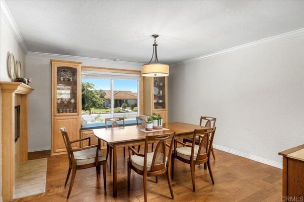 Dining room, Fireplace, Interior, Wood Texture Flooring