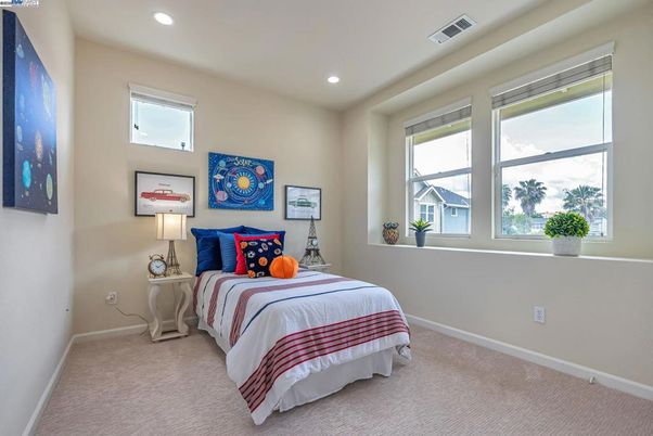 Bedroom, Interior, Recessed Lighting