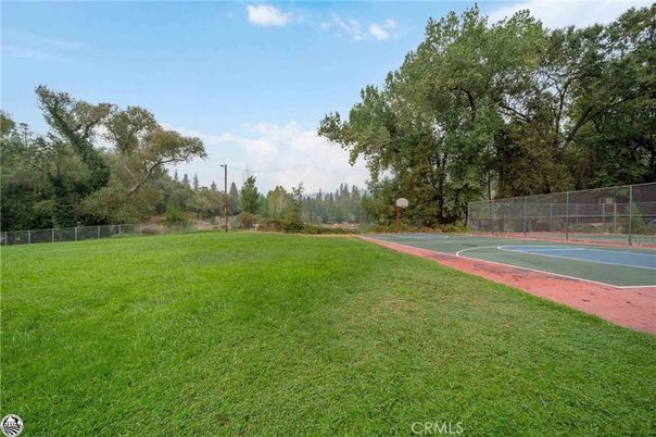 Exterior, Tennis Courts