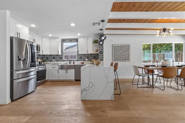 Dining room, Interior, Kitchen, Pendant Lights, Recessed Lighting, Stainless Steel Appliances, Wooden Beams, Wooden Ceilings, Wood Texture Flooring