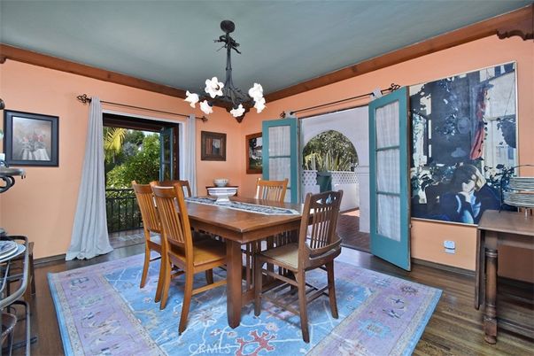 Chandelier, Dining room, Interior, Wood Texture Flooring