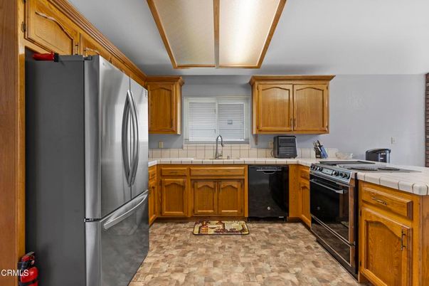 Interior, Kitchen, Tile Countertops