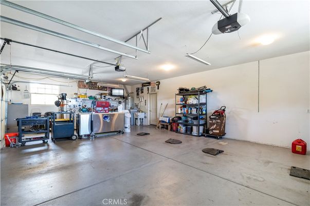 Garage, Interior, Washer