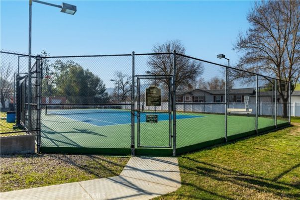 Exterior, Tennis Courts