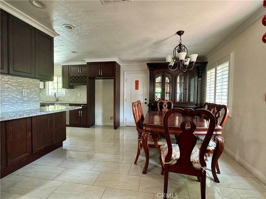 Chandelier, Dining room, Interior, Kitchen