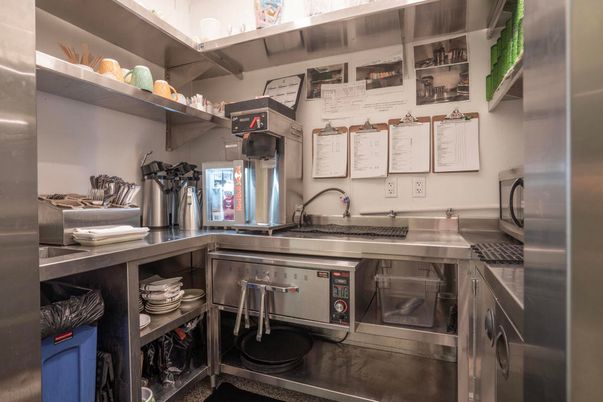 Interior, Stainless Steel Appliances