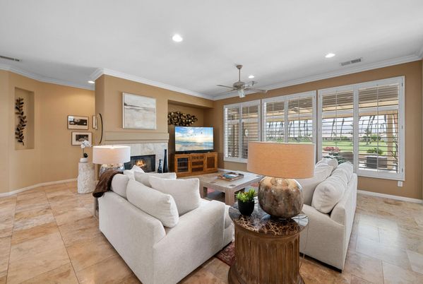 Fireplace, Interior, Living room, Recessed Lighting