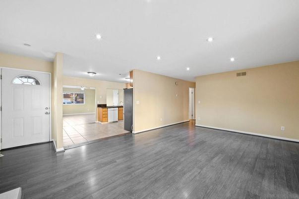 Empty room, Interior, Kitchen, Recessed Lighting, Wood Texture Flooring