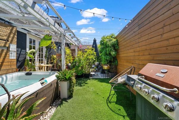 Backyard, Exterior, Hot Tub