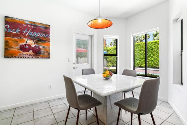 Dining room, Interior, Pendant Lights