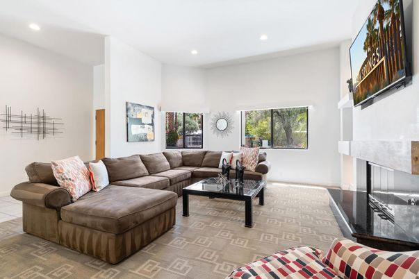 Fireplace, Interior, Living room, Recessed Lighting