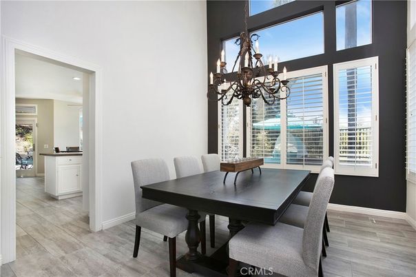 Chandelier, Dining room, Interior, Recessed Lighting, Wood Texture Flooring