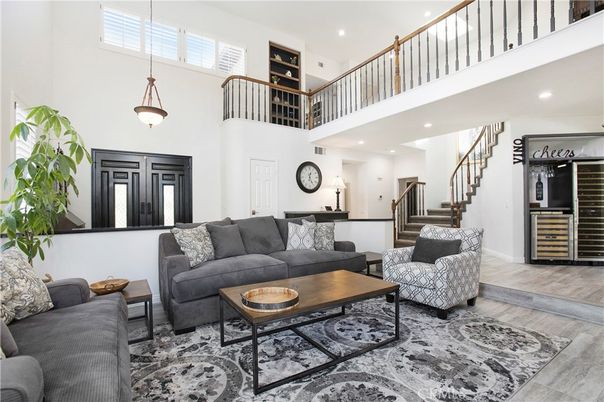 Interior, Living room, Pendant Lights, Recessed Lighting, Wood Texture Flooring