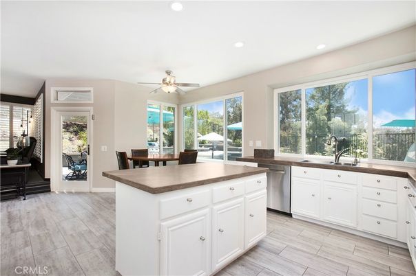 Dining room, Interior, Kitchen, Recessed Lighting, Wood Texture Flooring