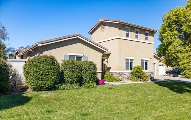 Backyard, Exterior, Facade, Mediterranean