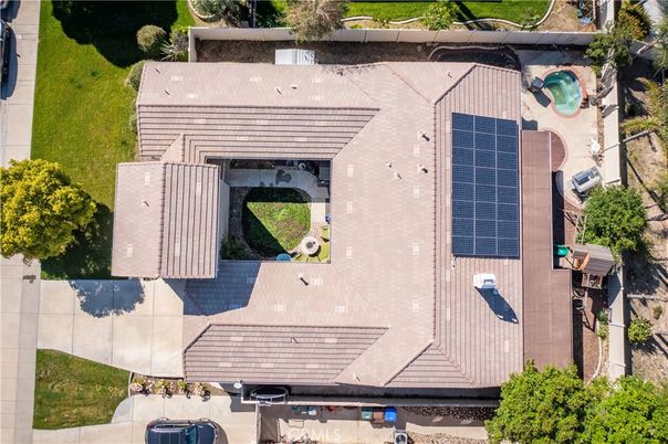 Exterior, Drone