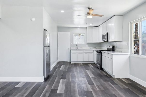 Interior, Kitchen, Recessed Lighting, Wood Texture Flooring
