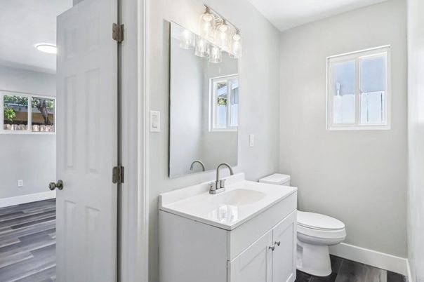 Bathroom, Interior, Recessed Lighting, Wood Texture Flooring