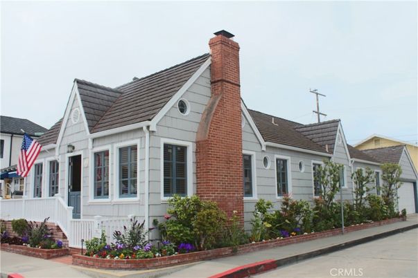 Exterior, Facade, Brick Facade, Tudor Revival