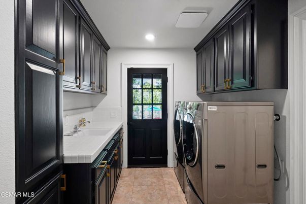 Interior, Recessed Lighting, Washer