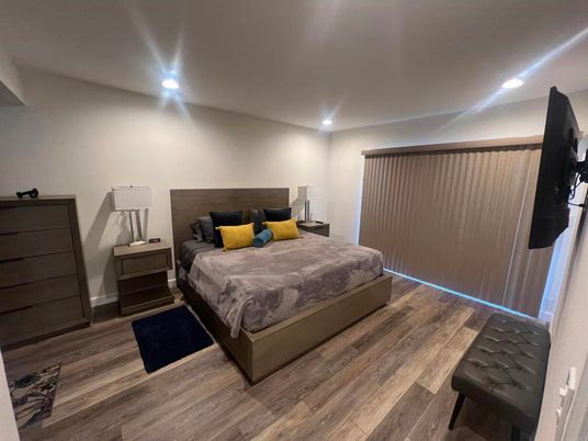 Bedroom, Interior, Recessed Lighting, Wood Texture Flooring