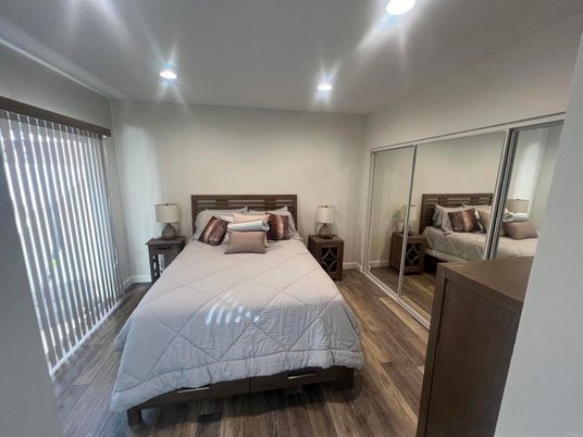 Bedroom, Interior, Recessed Lighting, Wood Texture Flooring