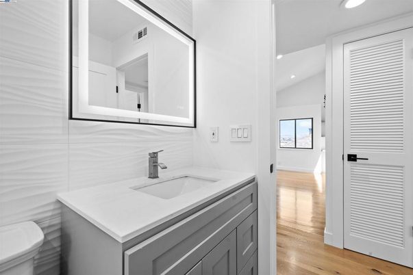 Bathroom, Interior, Recessed Lighting, Wood Texture Flooring