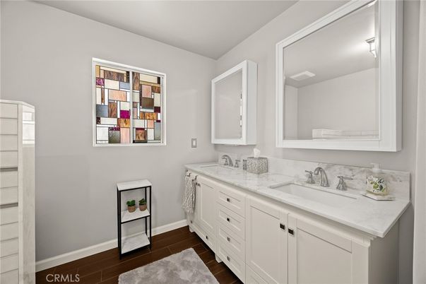 Bathroom, Dual Sink Vanities, Interior, Wood Texture Flooring