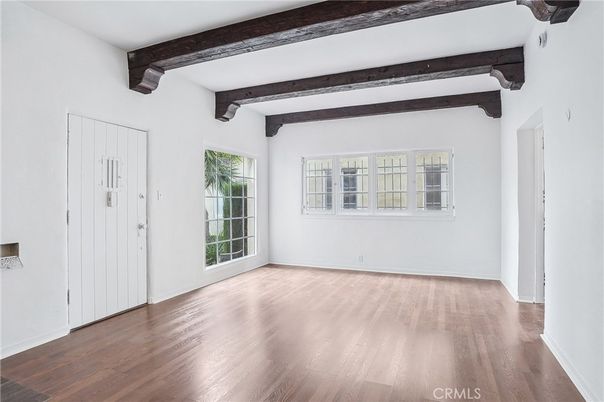 Empty room, Interior, Wooden Beams, Wood Texture Flooring