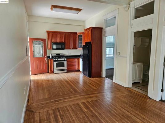 Interior, Kitchen, Stainless Steel Appliances, Wood Texture Flooring