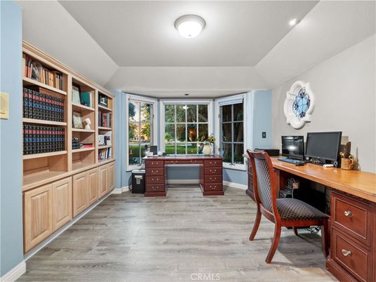 Home Office, Interior, Recessed Lighting, Wood Texture Flooring