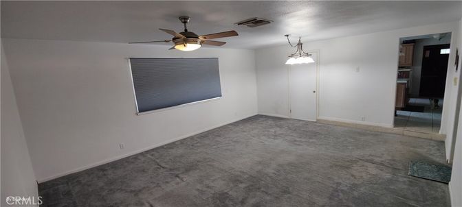 Empty room, Interior, Pendant Lights