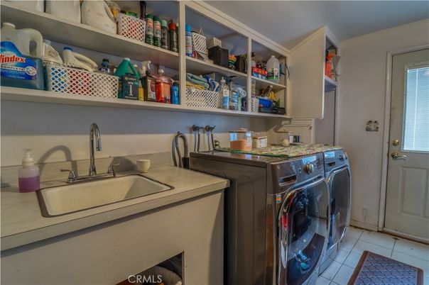 Interior, Washer