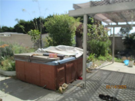 Exterior, Hot Tub