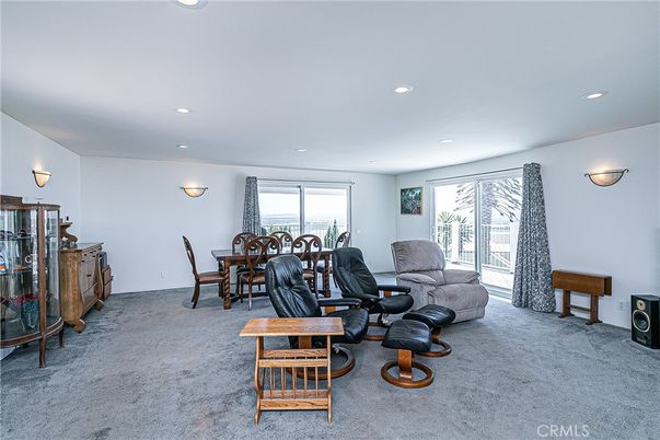 Dining room, Interior, Living room, Recessed Lighting