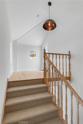 Interior, Pendant Lights, Wood Texture Flooring