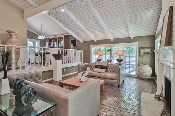 Chandelier, Fireplace, Interior, Living room