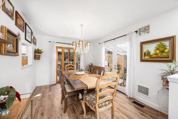 Chandelier, Dining room, Interior, Wood Texture Flooring