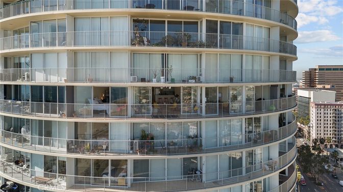 Exterior, Facade, Condo Building