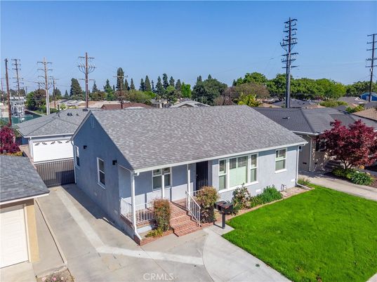 Detached Garage, Exterior, Facade, Ranch