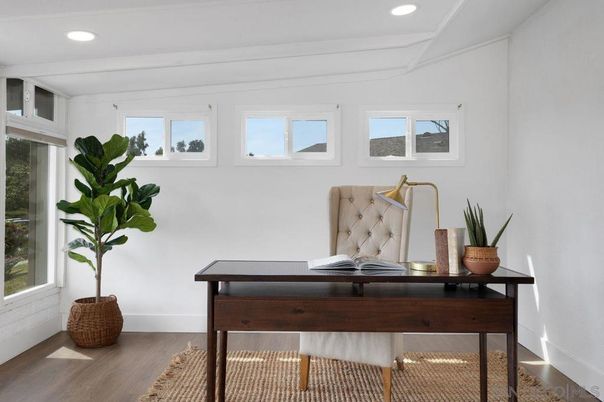 Home Office, Interior, Recessed Lighting, Wood Texture Flooring