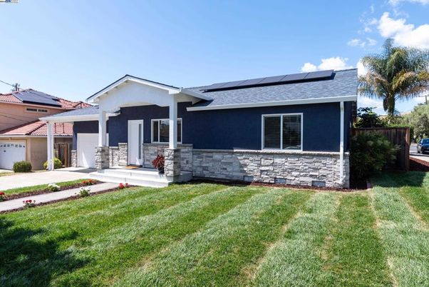 Backyard, Exterior, Solar Panels
