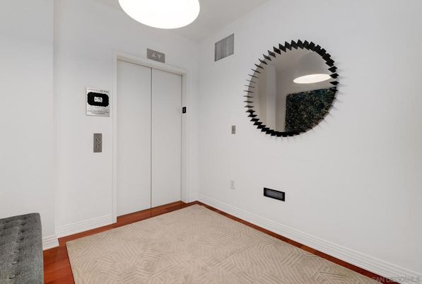 Elevator, Interior, Wood Texture Flooring
