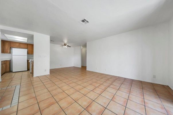 Empty room, Interior, Kitchen