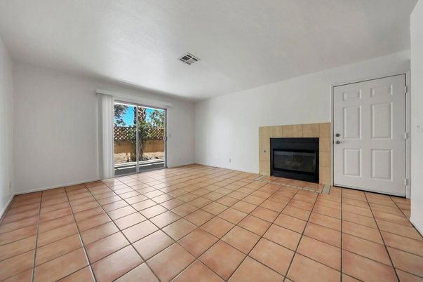 Empty room, Fireplace, Interior