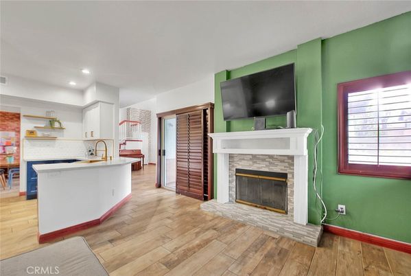 Fireplace, Interior, Kitchen, Recessed Lighting, Wood Texture Flooring